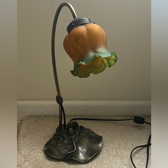 Artistic Orange and Green Flower Lamp